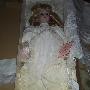 Design Debut Blonde bride porcelain doll NIB